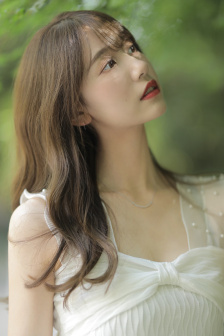 年轻性感的妈妈在线观看
