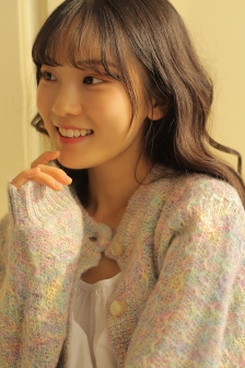 女销售